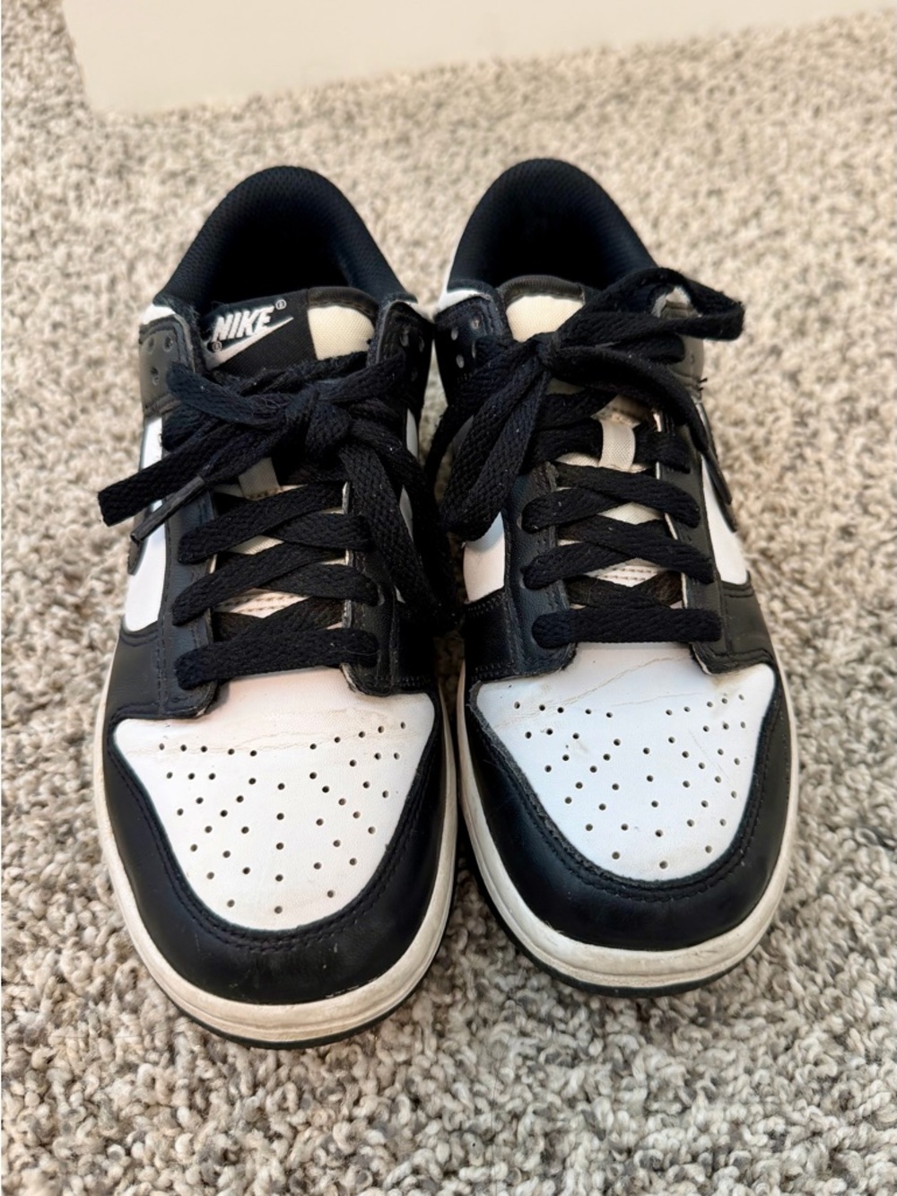 Nike Kids‎ Black & White Low-Top Sneakers